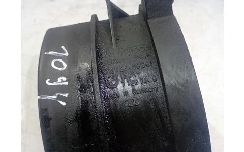Debitmetru aer 77887440 BMW Seria 5 E60/E61 (2003 - 2007) - imagine 4
