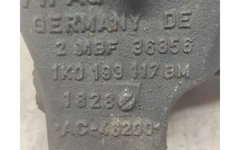 Suport cutie viteze 1K0199117BM Seat Leon 2 (1P) (2005 - 2009) - imagine 2