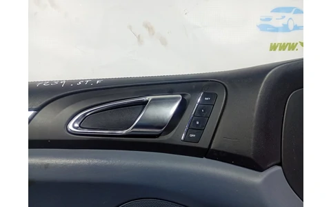 Fata usa stanga fata Porsche Cayenne 958 (2010 - 2014) - imagine 3