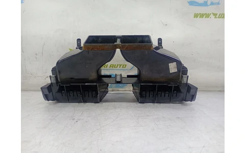 Grila ventilatie bord Renault Laguna 3 (2007 - 2011) - imagine 4