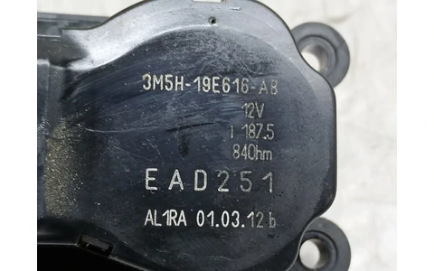 Motoras clapeta mixaj aer 3M5H-19E616-AB Ford Focus 3 (2011 - 2015) - imagine 3