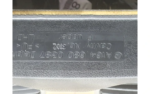 Plansa bord A1646800387 Mercedes Benz ML W164 (2005 - 2008) - imagine 2