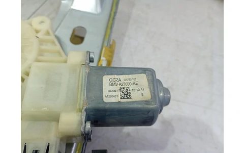 Macara geam dreapta spate bm51-a27000-be Ford Focus 3 (2011 - 2015) - imagine 3