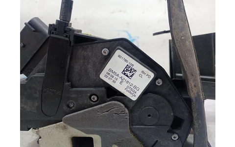 Broasca dreapta fata bm5a-a21812-bg Ford Focus 3 (2011 - 2015) - imagine 4