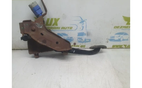Pedala ambreiaj 465031703R Dacia Sandero 2 (2013 - 2016) - imagine 4