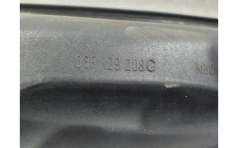 Capac protectie motor 06f129208c Volkswagen Passat B6 (2005 - 2010) - imagine 4