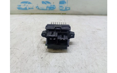 Rezistenta trepte 13503201 Opel Astra J (2009 - 2012) - imagine 3