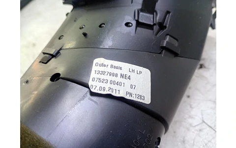 Grila ventilatie bord 13327998 Opel Astra J (2009 - 2012) - imagine 4