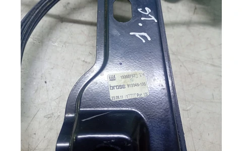 Macara geam stanga fata 13350757 Opel Astra J (2009 - 2012) - imagine 3