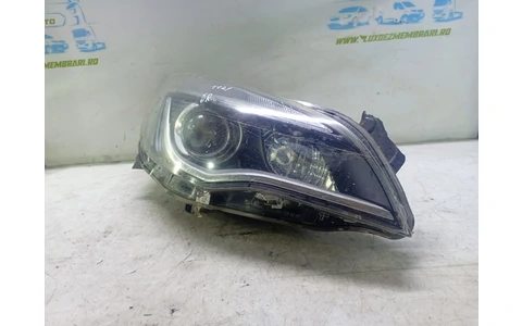 Far dreapta Opel Astra J (2009 - 2012) - imagine 2