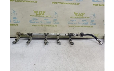 Rampa injectoare 070133317C Volkswagen Transporter T5 (2003 - 2009) - imagine 2