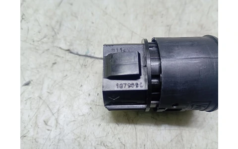 Buton start stop 107959c Renault Fluence 1 (2009 - 2013) - imagine 4