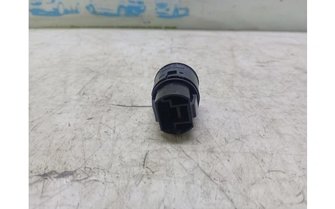 Buton start stop 107959c Renault Fluence 1 (2009 - 2013) - imagine 3