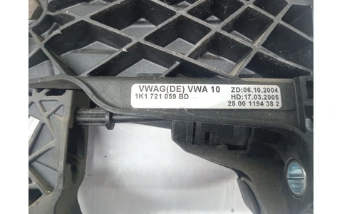 Pedala ambreiaj 1k1721059bd Volkswagen Golf 5 (2003 - 2009) - imagine 4
