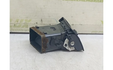 Grila ventilatie bord 8E0820902F Audi A4 B7 (2004 - 2008) - imagine 3