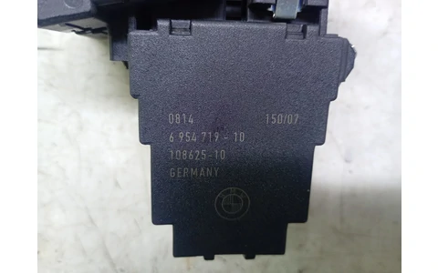 Contact cu cheie 6954719-10 BMW Seria 3 E90 (2004 - 2010) - imagine 4