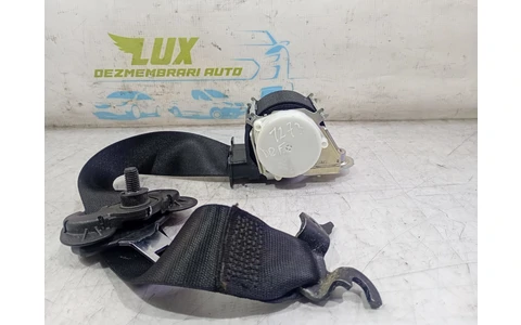 Centura siguranta dreapta fata 330598492 BMW Seria 3 E90 (2004 - 2010) - imagine 2