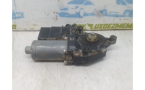 Motoras geam dreapta spate 5K0959795 Volkswagen Golf 6 (2008 - 2015) - imagine 2