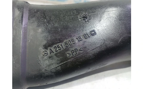 Furtun admisie a2515051561 Mercedes Benz R-Class W251 (2005 - 2010) - imagine 4