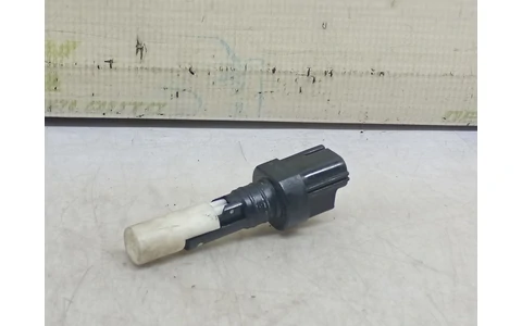 Senzor nivel lichid parbriz 0023935 Ford Focus 3 (2011 - 2015) - imagine 2