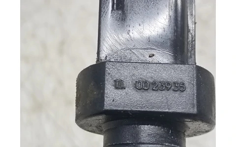 Senzor nivel lichid parbriz 0023935 Ford Focus 3 (2011 - 2015) - imagine 3