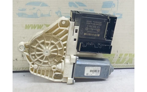 Motoras geam stanga fata 1K0959701K Volkswagen Golf 5 (2003 - 2009) - imagine 2