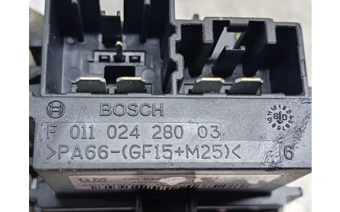 Rezistenta trepte 13503201 Opel Astra J (2009 - 2012) - imagine 3