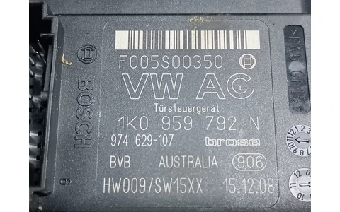 Motoras geam dreapta fata 1K0959702AC Volkswagen Passat B6 (2005 - 2010) - imagine 3