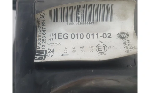 Far dreapta 1EG010011-02 Opel Astra J (2009 - 2012) - imagine 4