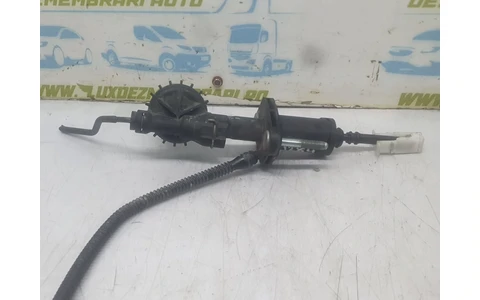 Pompa ambreiaj 55561915 Opel Astra J (2009 - 2012) - imagine 2