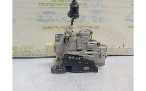 Broasca dreapta fata 3C1837016A Volkswagen Passat B6 (2005 - 2010) - imagine 2