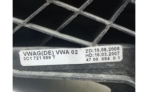 Pedala ambreiaj 3C1721059T Volkswagen Passat B6 (2005 - 2010) - imagine 2