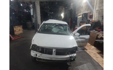 Dacia Logan 1 (facelift) (2007 - 2012) - imagine 2