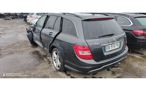 Mercedes Benz C-Class W204/S204/C204 (facelift) (2011 - 2015) - imagine 4