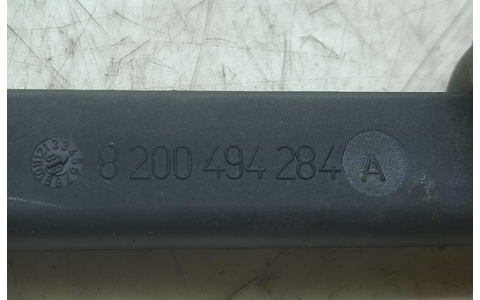Rampa injectoare 8200494284A Dacia Logan 1 (facelift) (2007 - 2012) - imagine 4