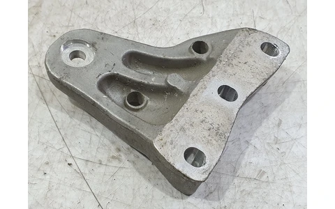 Suport motor 6q0199185t Seat Ibiza 4 (6J) (2008 - 2012) - imagine 2