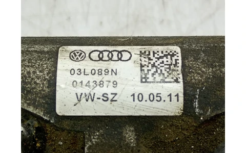 Rampa injectoare 03L089N Volkswagen Passat B7 (2010 - 2015) - imagine 4
