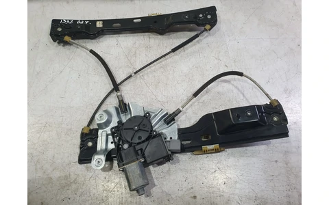 Macara geam dreapta fata 915363103 Opel Astra J (2009 - 2012) - imagine 4