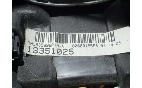 Volan in 3 spite cu comenzi 13351025 Opel Astra J (2009 - 2012) - imagine 3