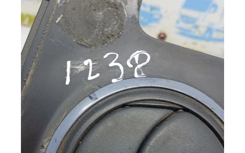 Grila ventilatie bord 682602163R Dacia Logan 2 (2013 - 2016) - imagine 3