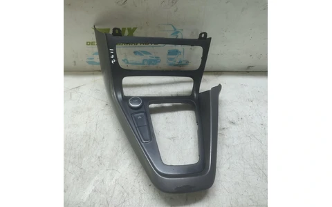 Ornament consola centrala F1EBA044H83A Ford Focus 3 (facelift) (2014 - 2020) - imagine 3