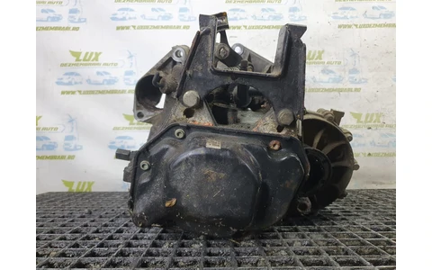 Cutie de viteze manuala 5 trepte 02T301103m Volkswagen Polo 4 (9N) (2001 - 2005) - imagine 3