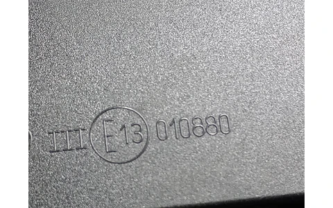 Oglinda dreapta E13010880 Volkswagen Golf 5 (2003 - 2009) - imagine 2