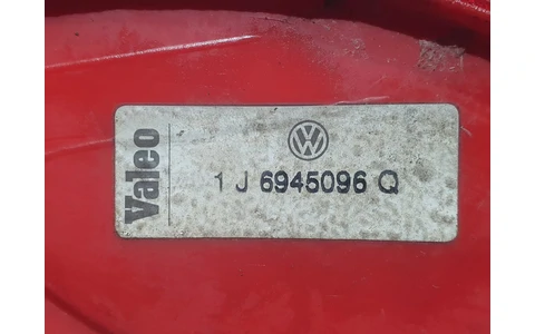 Stop dreapta 1J6945096q Volkswagen Golf 4 (1997 - 2006) - imagine 4