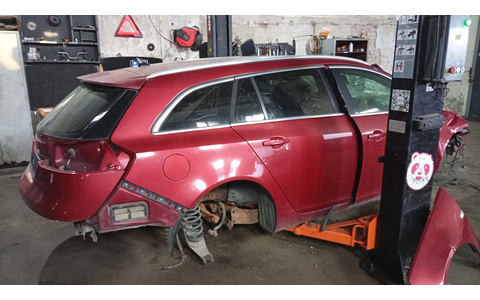 Opel Insignia A (2008 - 2014) - imagine 2