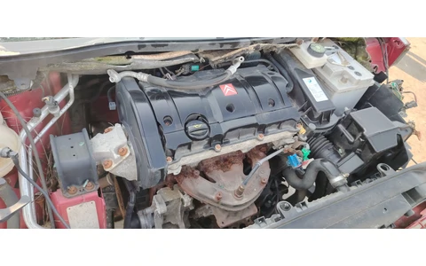 Citroen C4 1 (2004 - 2008) - imagine 3