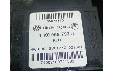 Motoras geam stanga fata 1k0959793j Volkswagen Golf 5 (2003 - 2009) - imagine 3