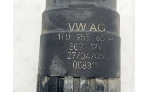 Pompa vas lichid parbriz 1T0955651A Volkswagen Golf 5 (2003 - 2009) - imagine 3