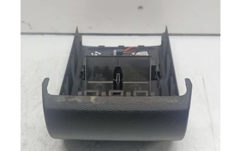 Ornament consola centrala 3C0864298 Volkswagen Passat B6 (2005 - 2010) - imagine 2