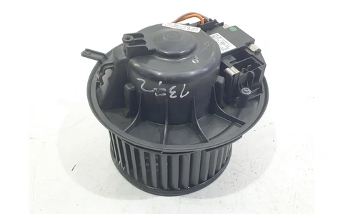 Motoras aeroterma 3c1820015q Volkswagen Golf 6 (2008 - 2015) - imagine 2